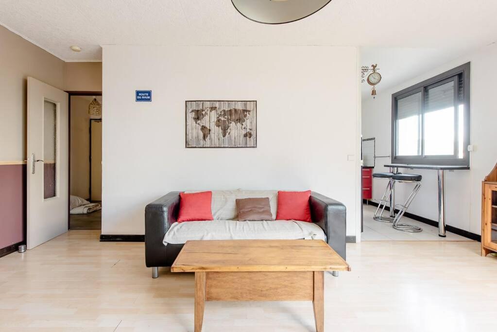 Park & Suites -Wifi-Netflix-Vue マルセイユ エクステリア 写真